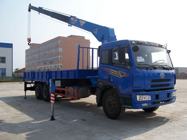 随車(chē)吊10